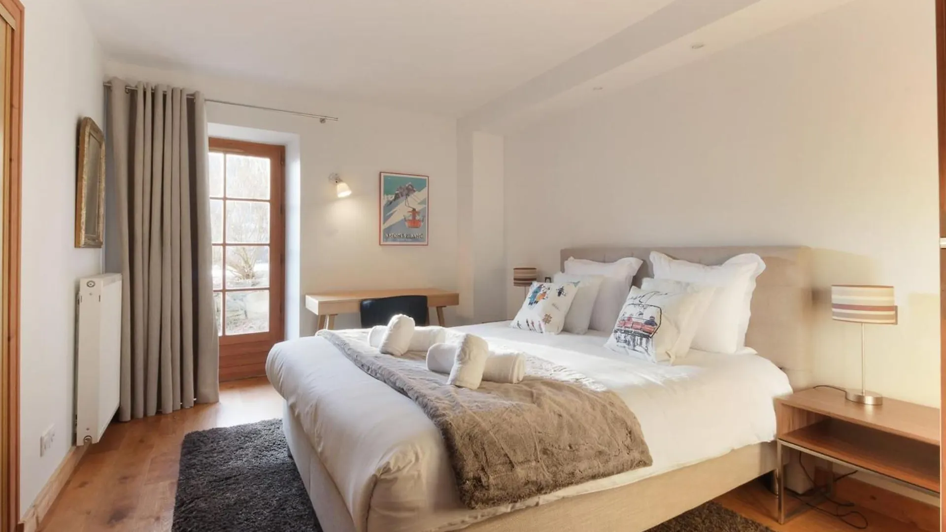 Les Alpins - Centre De Chamonix - Renove Avec Jardin Et Vue Imprenable Sur Le Montblanc Apartment