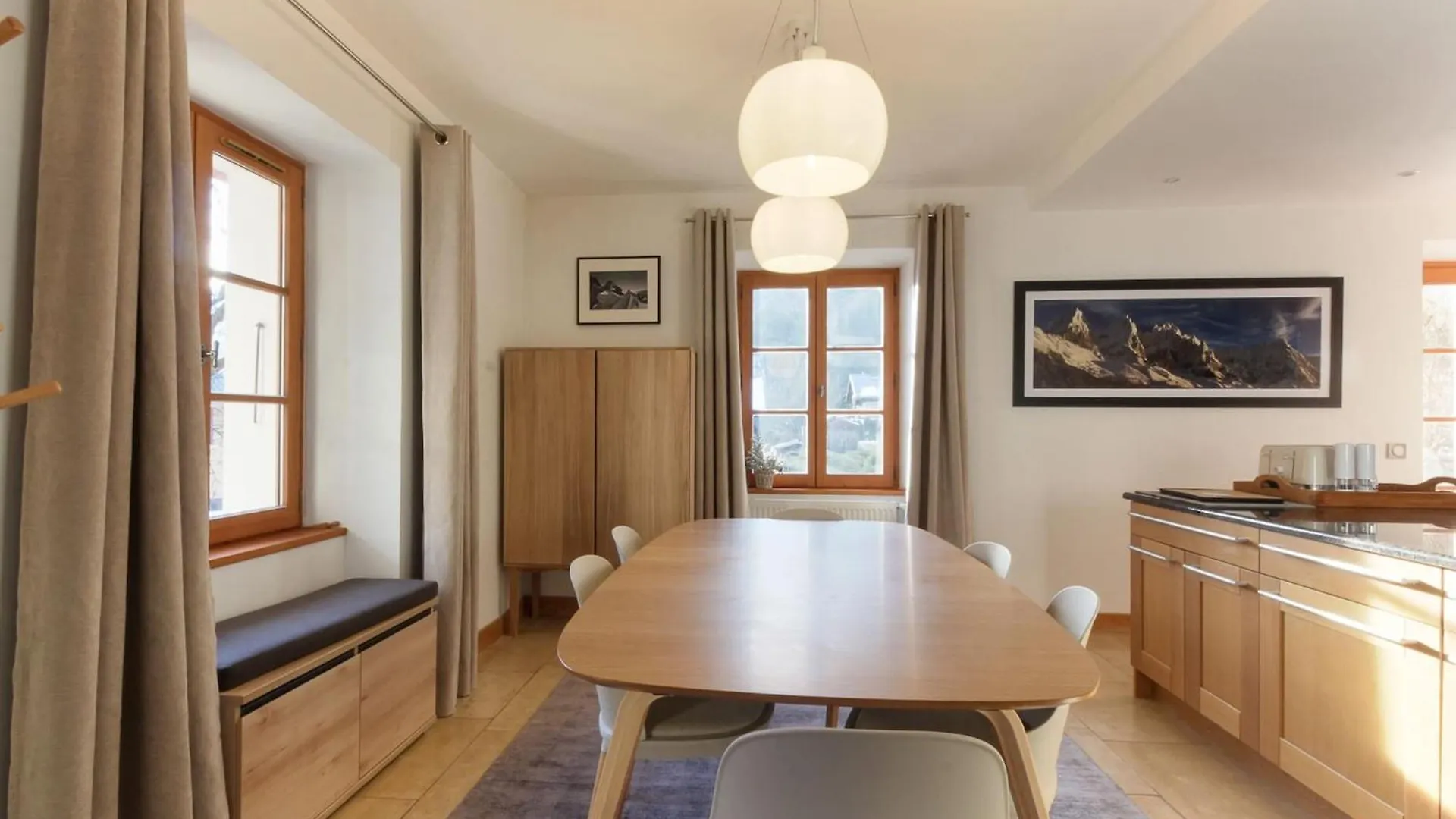 Les Alpins - Centre De Chamonix - Renove Avec Jardin Et Vue Imprenable Sur Le Montblanc Apartment France