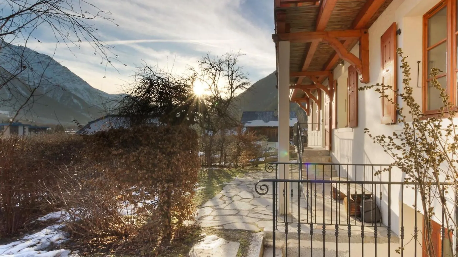 Les Alpins - Centre De Chamonix - Renove Avec Jardin Et Vue Imprenable Sur Le Montblanc Apartment